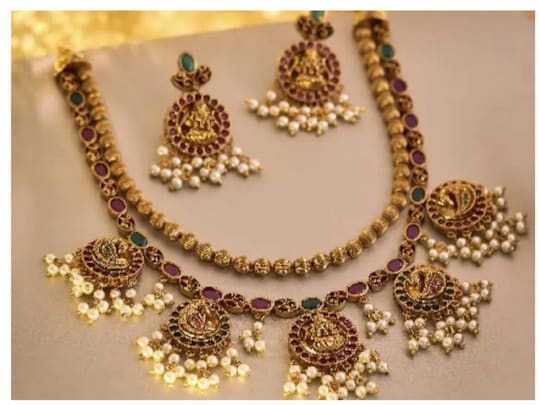 Gold Rate Today in Patna: सोने के भाव में इजाफा हुआ है. 