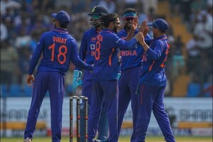 युवराज सिंह के साथी की 10 साल बाद हुई थी वापसी, प्लेइंग इलेवन में नहीं मिला मौका, बिना खेले सीरीज खत्म!