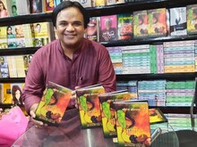 रचनाकार को राजनीति के ऊपर दंड और व्यंग्य, दोनों करने चाहिए- आलोक श्रीवास्तव