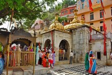 Navratri Special: 9 ज्योतियों के रूप में 9 देवियां​​​​​​​, यहां गिरी सत्ती की जीभ, अकबर भी मां की परीक्षा लेने पहुंचा था ज्वालामुखी