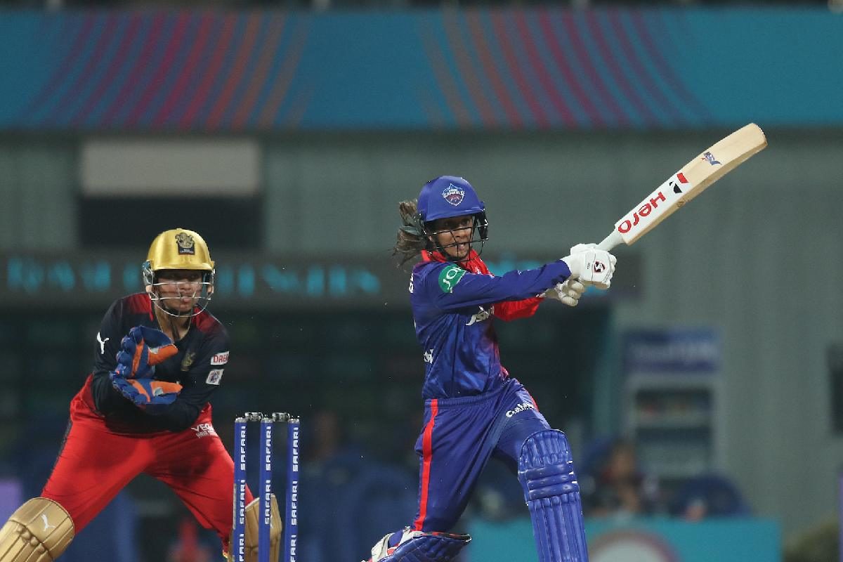 WPL: दिल्‍ली ने आखिरी ओवर में पलट दी बाजी, RCB की लगातार 5वीं हार, प्‍लेऑफ के दरवाजे भी बंद!
