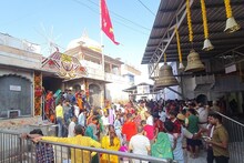 राजस्थान: दुर्गा अष्टमी पर कैलादेवी में उमड़ा श्रद्धा का सैलाब, ढाई लाख से ज्यादा श्रद्धालुओं ने किए माता के दर्शन