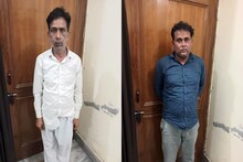 जमीन अधिग्रहण पर मांगी 20 लाख रुपये की रिश्वत, 5 लाख रुपये लेते हुए 2 पटवारी गिरफ्तार