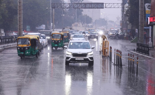 MP Rain Alert: भोपाल, इंदौर, उज्जैन सहित 21 जिलों में होगी बारिश, कई जगह गिरेंगे ओले, अलर्ट जारी - MP weather report IMD forecast heavy rain in 21 districts including Bhopal Indore