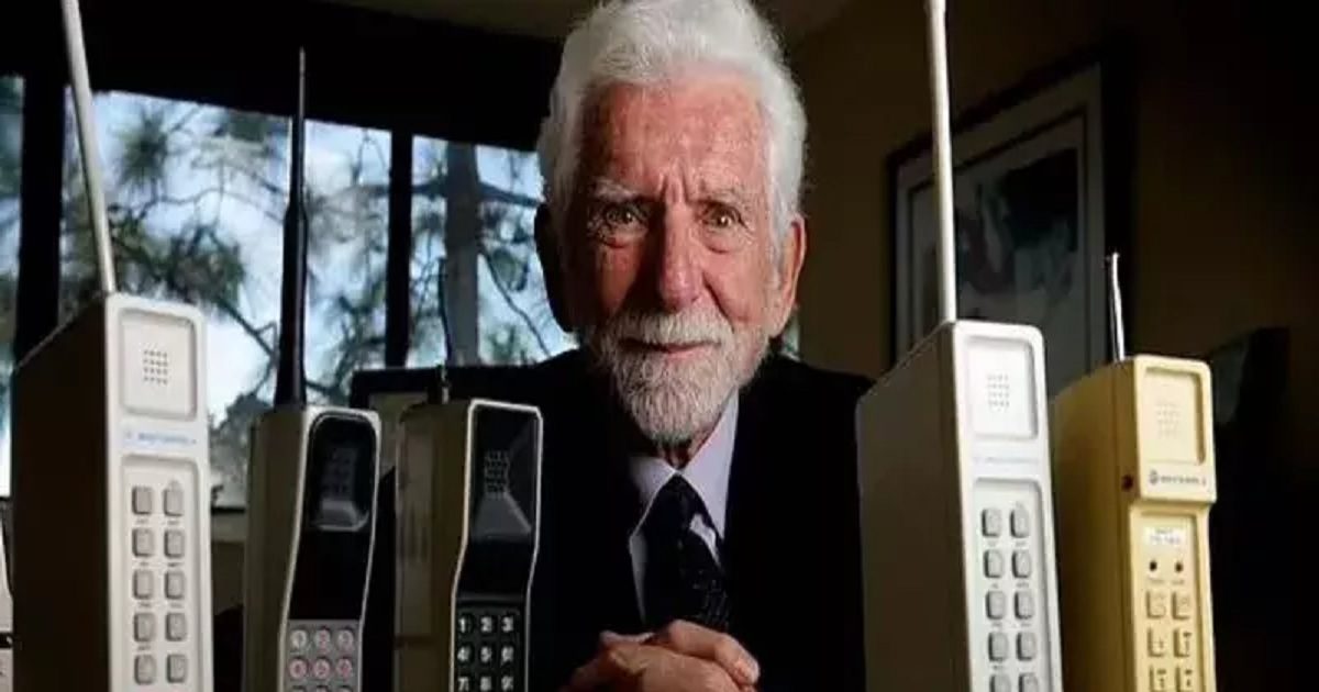 Martin Cooper father of cellphone is worried about dark side of his invention it led privacy loss and social media addiction