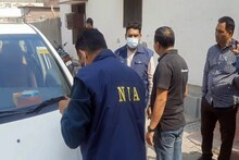कोझिकोड ट्रेन आगजनी केस: आरोपी शाहरुख और अन्‍य के ठिकानों छापा, NIA ने जब्‍त किए सबूत