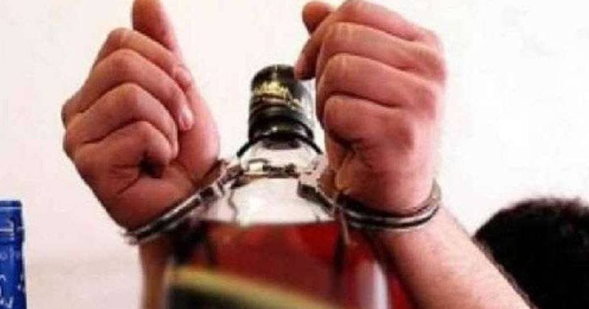 Chapra News: अवैध शराब के खिलाफ पुलिस की छापेमारी, एक आरोपी गिरफ्तार, जानिए क्या बोले एसपी