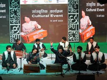साहित्य अकादमी के साहित्योत्सव में निजामी ब्रदर्स की कव्वाली से सुरमयी हुई शाम
