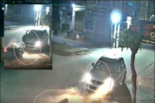SWIGGY আক্রমনাত্মক ছেলেটি গাড়ির উপর দিয়ে ছুটে গেল, বাতাসে গড়িয়ে পড়ল, বনেটের উপর পড়ল, চালককে মারধর করল, ঘটনা সিসিটিভিতে ধরা পড়ল