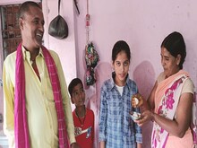 Bihar Board Topper: कमाल की संजू! भाई को पढ़ा-पढ़ाकर खुद बन गई टॉपर, बनेगी IAS