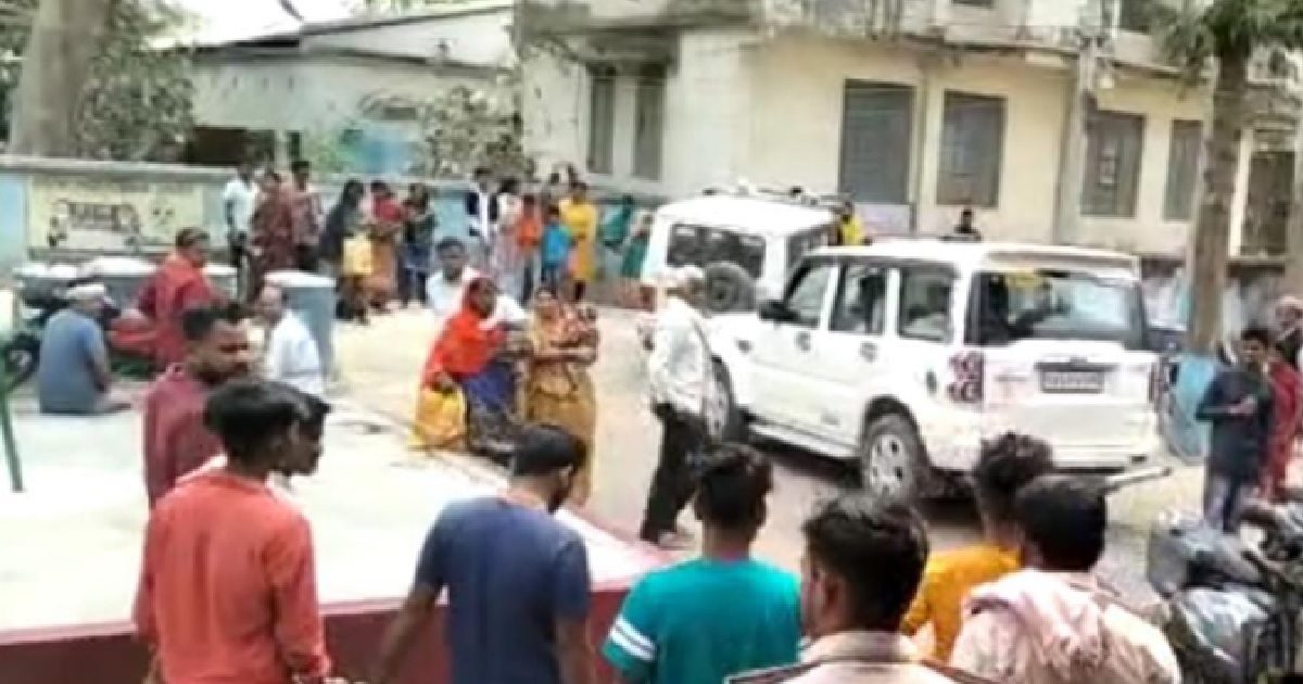 Crime News: चौकीदार का बेटा ही चोर! छपरा में कैसे हो रहा चोरी की बाइकों का धंधा? गैंग का खुलासा