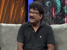 'नाटू-नाटू' के आस्कर विजेता गीतकार के नाम की एक नहीं बल्कि दो कहानियां हैं
