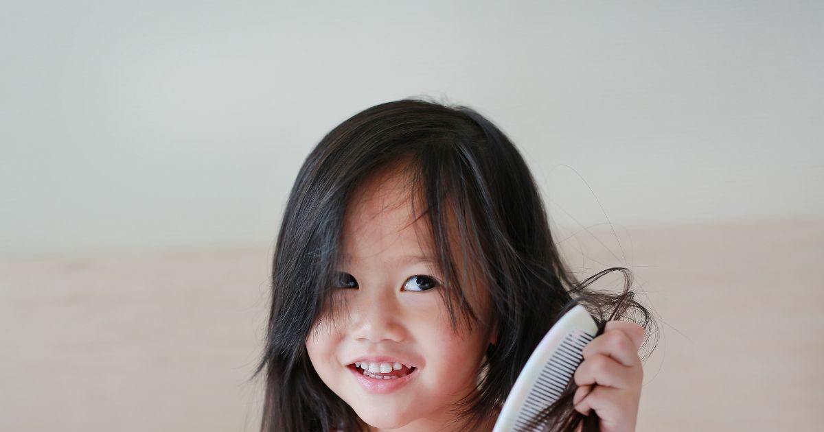 5 तरीकों से रखें बच्चों के बालों का ख्याल, कई हेयर प्रॉब्लम्स से मिलेगी