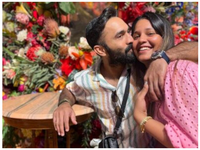 Dinesh Karthik, dipika pallikal, DK, DK Dipika, dk00019, dipikapallikal, Dinesh Karthik Wife, Dinesh Karthik married Life, Indian Cricketer, Dinesh Karthik Longest Cricketer, Dinesh Karthik stats, Cricket News, Cricket News in Hindi, dk00019 and dipikapallikal