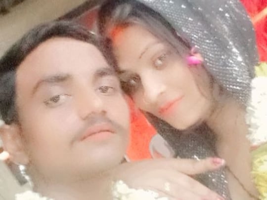 Chandauli News: किन्नर छोटी सिंह ने ऑटो ड्राइवर अभिषेक संग लिए सात फेरे 