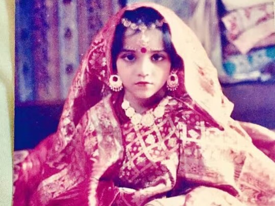 दुल्हन की तरह सजी बच्ची को पहचानते हैं आप? भोजपुरी और टीवी में करती हैं राज