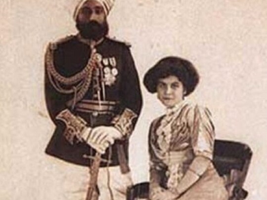 जींद के महाराजा रणबीर सिंह और उनकी विदेशी नर्स बीवी आलिव (फाइल फोटो)