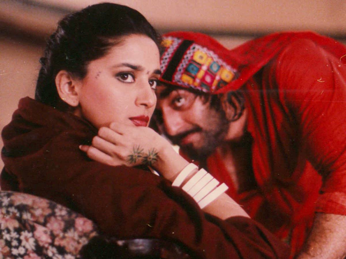 Sanjay Dutt, Rishi Kapoor, Prem Granth, Madhuri Dixit, sanjay dutt arrested in Mumbai blast case in 1993, when sanjay dutt got arrested, why Rishi Kapoor and Madhuri Dixit pair called unlucky, Rishi Kapoor and Madhuri Dixit pair called unlucky, how many movies Rishi Kapoor and Madhuri Dixit did