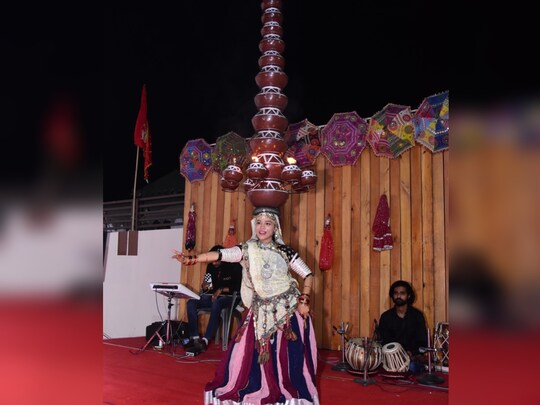 मशहूर नृत्यांगना शहनाज फोगा.