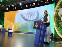 भारत की अर्थव्यवस्था अब 'फ्रेजाइल 5 से फैबुलस 5' बन चुकी है- राजनाथ सिंह
