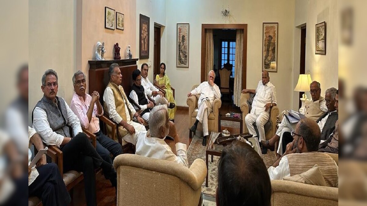 EVM पर संदेह बरकरार, फिर चुनाव आयोग जाएगा विपक्ष, बैठक में TMC ने नहीं लिया हिस्सा
