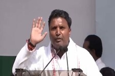 बीजेपी ने किया श्रीनिवास बीवी का वीडियो ट्वीट, अभद्र टिप्पणी पर कांग्रेस को...