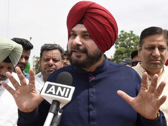 नवजोत सिंह सिद्धू की रिहाई से पंजाब कांग्रेस में बेचैनी. (PHOTO:AFP)