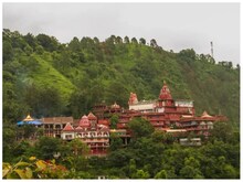 नैनीताल में नीम करौली की तरह प्रसिद्ध हैं पायलट बाबा, लड़ चुके भारत-पाक युद्ध