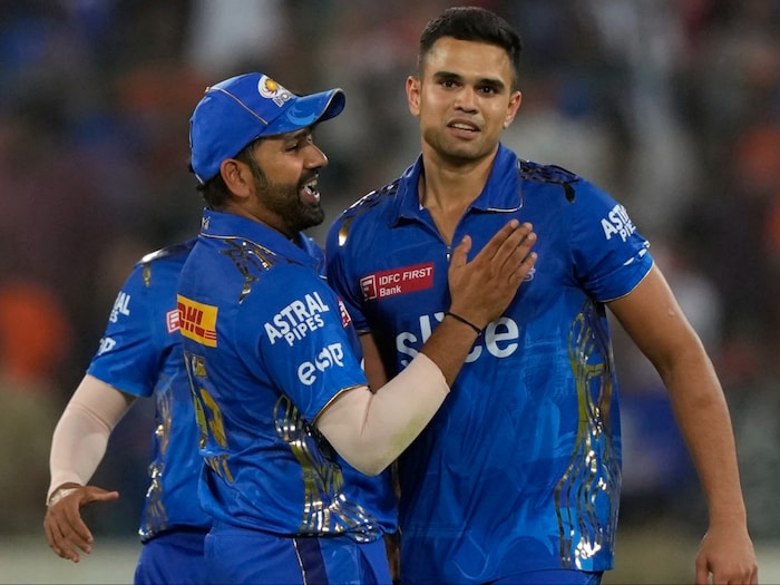 IPL में अर्जुन ने किया कमाल, पिता सचिन तेंदुलकर को भी छोड़ दिया पीछे