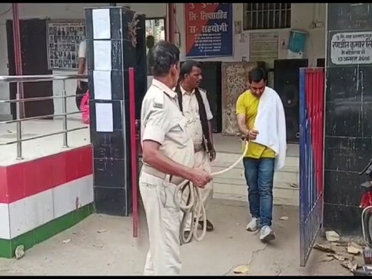 सेना में भर्ती के नाम पर धोखाधड़ी करनेवाले गैंग का एक गुर्गा गिरफ्तार. 
