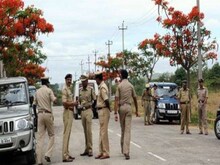 Sonipat: सांदल कलां में नमाज‍ियों पर हमला, भारी संख्‍या में सुरक्षा बल तैनात