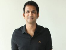 एक लड़का, मध्यवर्गीय से बना अरबपति,₹25000 से शुरू हुआ सफर 12000 करोड़ पर पहुंचा