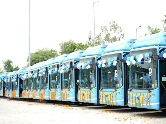 दिल्ली में शुरू होगी अब प्रीमियम बसों की सुविधा, आप ऐसे करा सकते हैं ऑनलइन टिकट बुकिंग