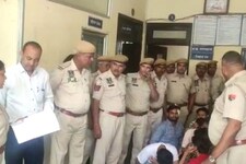 जयपुर में पकड़ाया ऑनलाइन ठगी का इंटरनेशनल फर्जी कॉल सेंटर, 32 गिरफ्तार