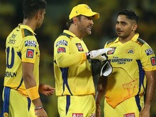 तुषार देशपांडे खूब ले रहे विकेट और दिल खोलकर लुटा रहे रन, धोनी की चिंता बढ़ी