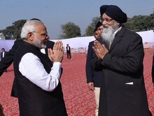 प्रकाश सिंह बादल के अंतिम दर्शन करने चंडीगढ़ जाएंगे PM मोदी, देंगे श्रद्धांजलि