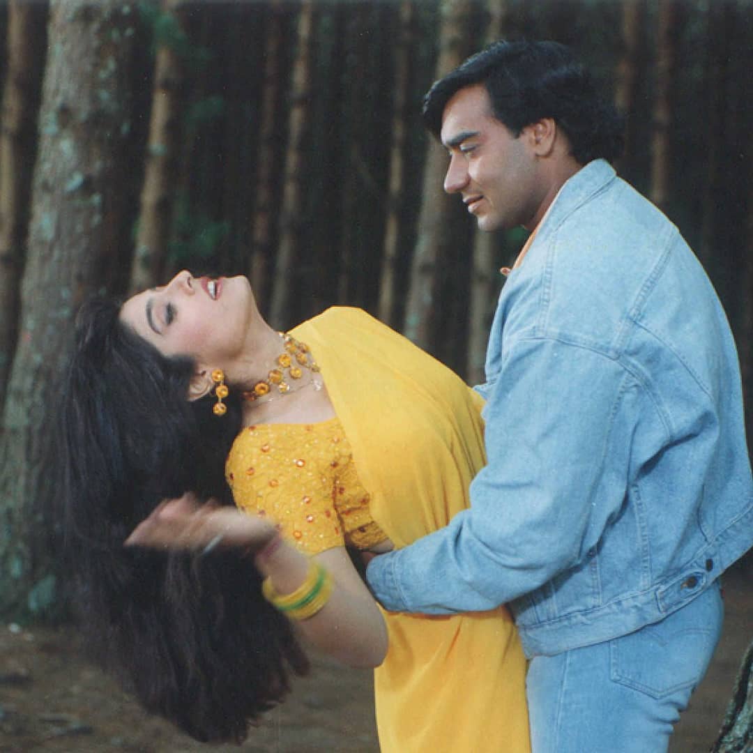 Raveena Tandon Ajay Devgn, Raveena Tandon Love Story, Raveena Tandon affairs, Ajay Devgn Raveena Tandon, Raveena Tandon marriage, Karisma Kapoor Love story, Raveena Tandon husband, Raveena Tandon age, Raveena Tandon children, Raveena Tandon Akshay Kumar, Raveena Tandon Life, Raveena Tandon controversy, Raveena Tandon fight, Ajay Devgn Love story, Ajay Devgn movies, Bollywood news, entertainment news