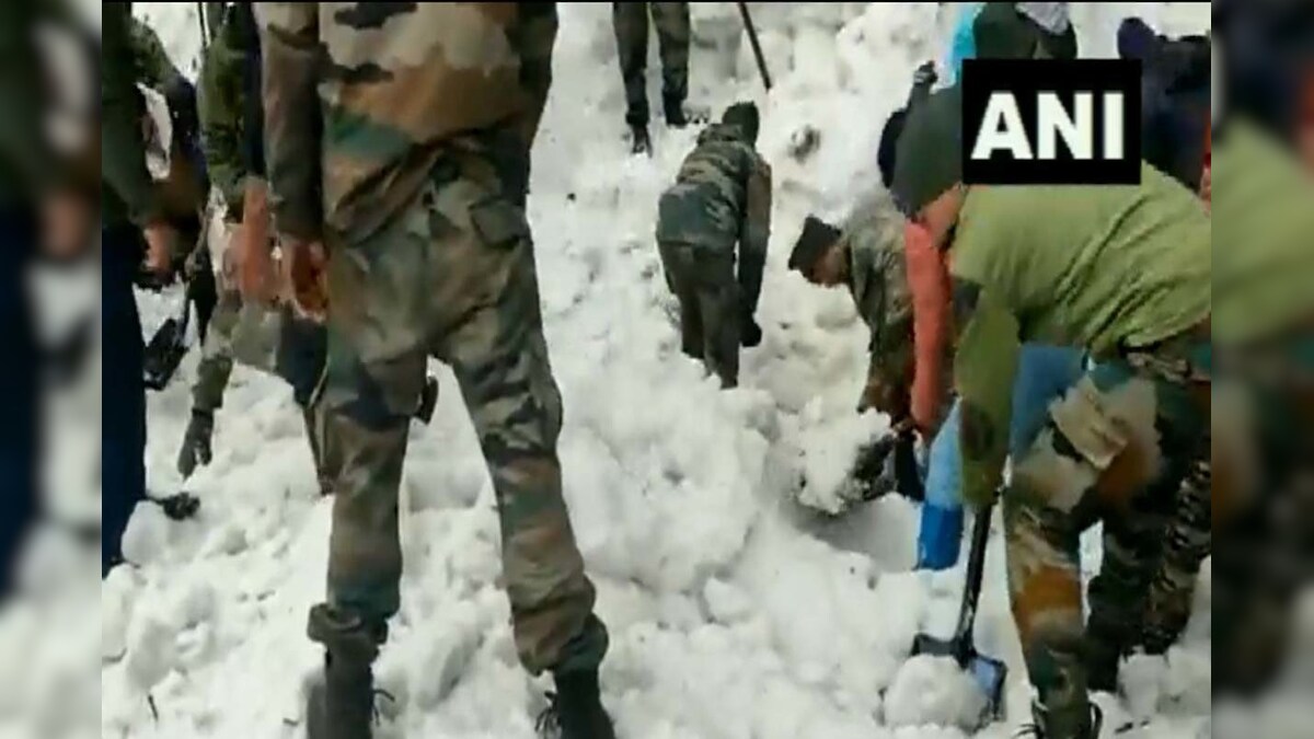 VIDEO: सिक्किम में हिमस्खलन के बाद का खौफनाक मंजर, 7 पर्यटकों की मौत के बाद आर्मी ने संभाला मोर्चा