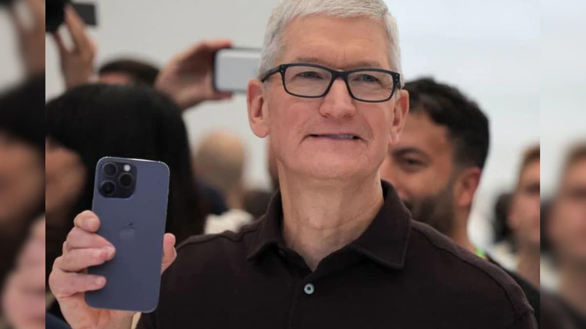 Apple के सीईओ टिम कुक पधारे म्हारे देस, नेटवर्थ इतनी कि 14 हजार लोग बन जाएं करोड़पति, फिर भी बच जाएं 7 अरब