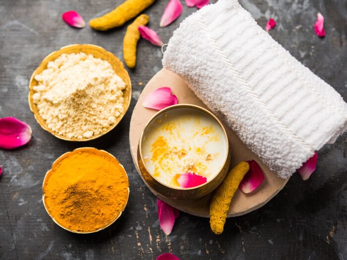 गर्मी में ट्राई करें 6 बेहतरीन स्क्रब, नहीं होगी टैनिंग और सनबर्न