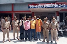 गोकशों के साथ मिलकर तथाकथित हिंदूवादी नेता कटवाते थे गाय, पुलिस ने भेजा जेल