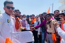 Rajgarh News :कॉलेज प्रबंधन के खिलाफ दो दलों के छात्र संगठन हुए एकजुट, प्रदर्शन कर किया चक्काजाम
