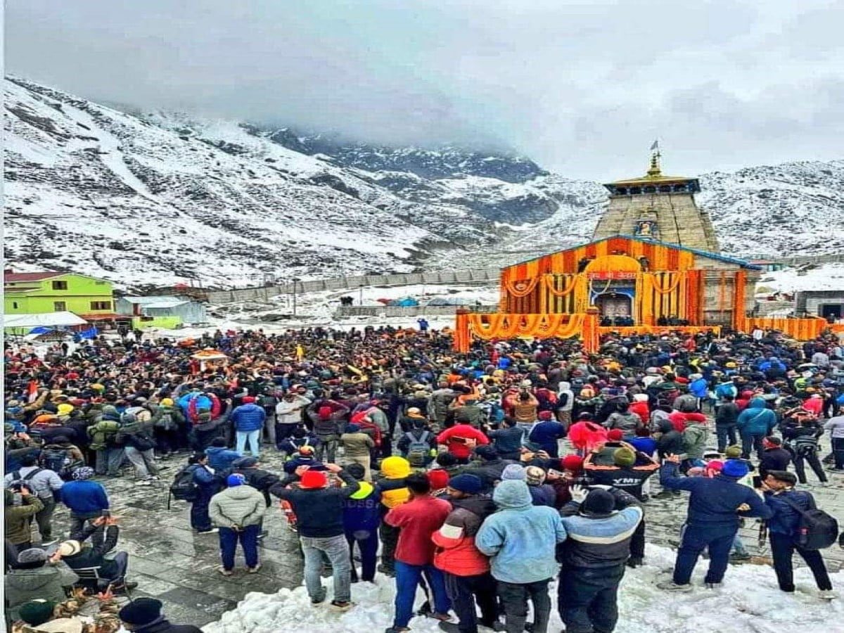Kedarnath Heli Seva, Kedarnath Helicopter booking Flexi fare Model, irctc, railway model apply in helecopter services, flexi model in railway, Kedarnath Heli Services, Kedarnath Helicopter Booking services, ucada, Uttarakhand Char Dham yatra news, Char Dham yatra News Hindi, Char Dham Helicopter Booking, Kedarnath heli booking, Char Dham Heli Booking fare, फ्लेक्सी किराया, केदारनाथ धाम हेली सेवा के लिए फ्लेक्सी चार्ज, रेलवे, आईआरसीटीसी, उत्तराखंड चार धाम अपडेट, उत्तराखंड चार धाम न्यूज, केदारनाथ हेलीकॉप्टर बुकिंग, चार धाम हेलीकॉप्टर बुकिंग, केदारनाथ फ्लैक्सी किराया मॉडल, चार धाम हेली बुकिंग किराया, केदारनाथ हेलीकाप्टर फ्लैक्सी किराया मॉडल, जानें हेली सेवा का चार्ज,  