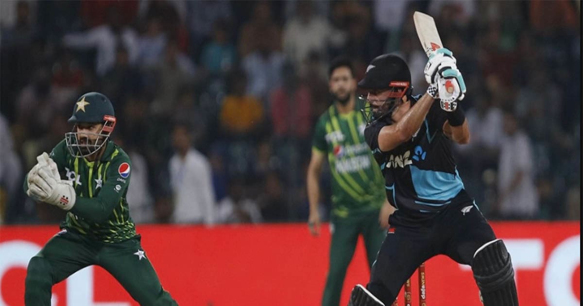 बाबररिजवान हुए फ्लॉप, तीसरे टी20 में जीता न्यूजीलैंड, कीवी बैटर ने