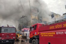 Prayagraj: नेहरू कॉम्प्लेक्स में लगी भीषण आग, 50 दुकानें पूरी तरह जलकर राख, करोड़ों का नुकसान