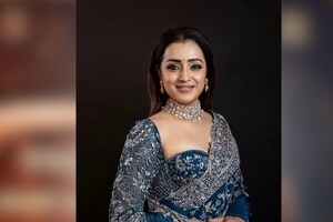 साउथ एक्ट्रेस के सादगी भरे लुक पर क्लीन बोल्ड हुए लाखों फैंस, पहनी 1.30 लाख की साड़ी, दिखी रॉयल क्वीन