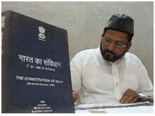 वाराणसी के इरशाद की अनोखी तपस्या! गंगा की माटी से कपड़े पर लिख रहे संविधान
