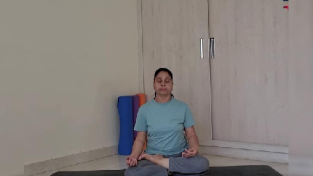 Yoga Session: मेडिटेशन से पहले सही आसन लगाना जरूरी, जानें बैठने का सही तरीका, इन अभ्‍यासों से मिलेगा फायदा