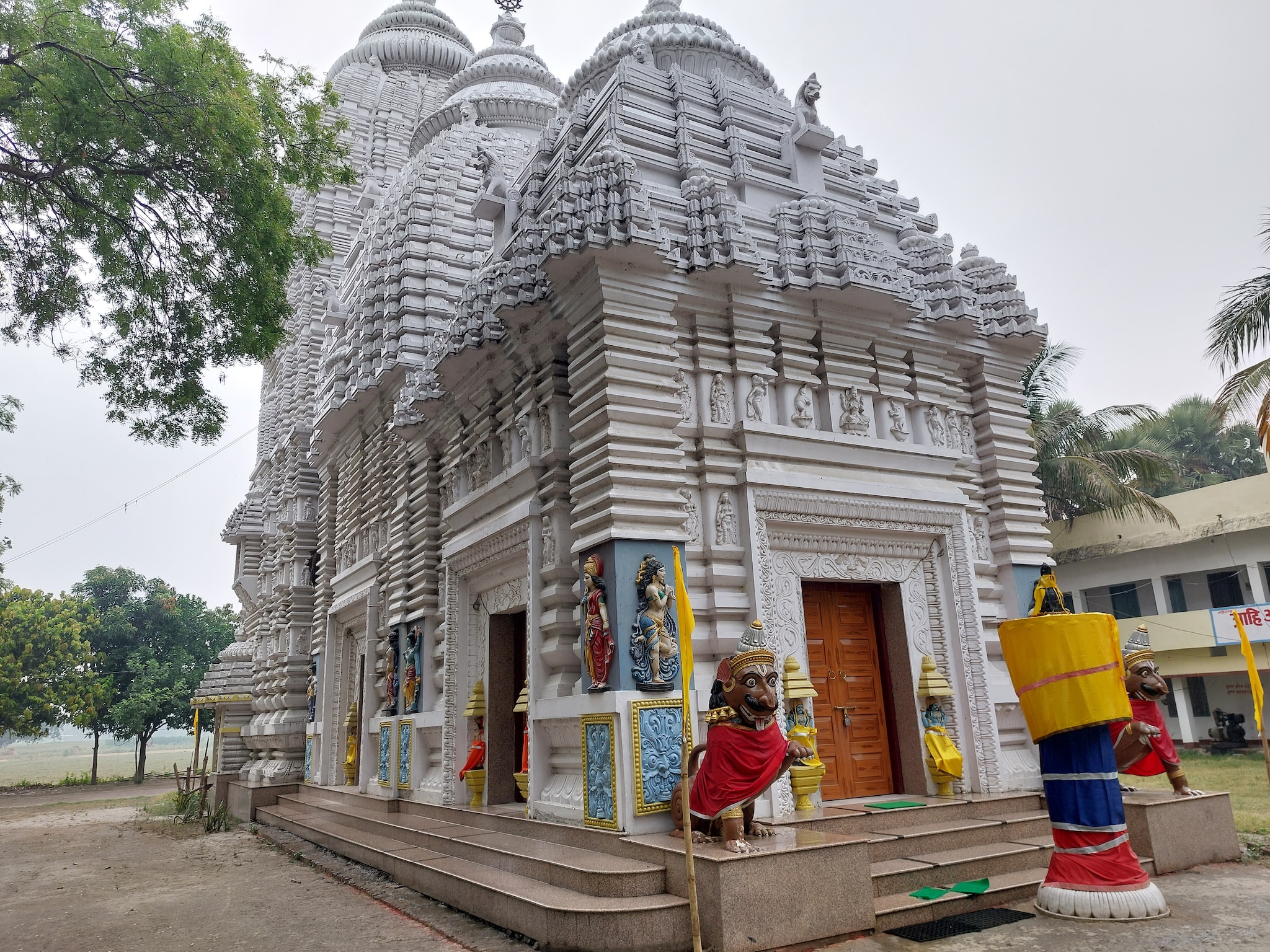 Muzaffarpur: पुरी नहीं जा सकते तो मुजफ्फरपुर में ही करें भगवान जगन्नाथ के  दर्शन, अद्भुत है 86 फीट ऊंचे इस मंदिर की भव्यता - Muzaffarpur dont be sad  for not being able