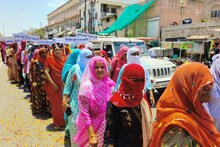 Barmer News: सरहद पर निकला अनोखा मार्च, सैंकड़ों की संख्या में लोग सरकार को बोलने लगे थैंक्यू, जानिए मामला